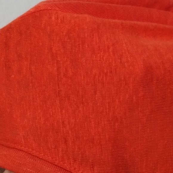 Tahari tee reddish orange Size 1X V Neck top linen natural material Tahari linen - Picture 3 of 10